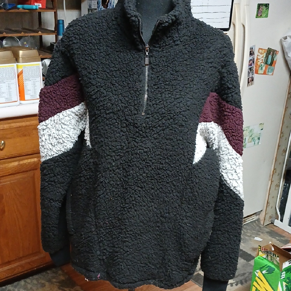Maurices Sherpa Pullover medium
